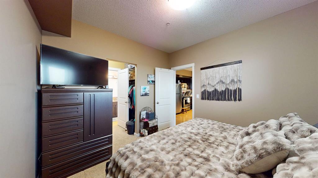 #318 19 Terrace View NE