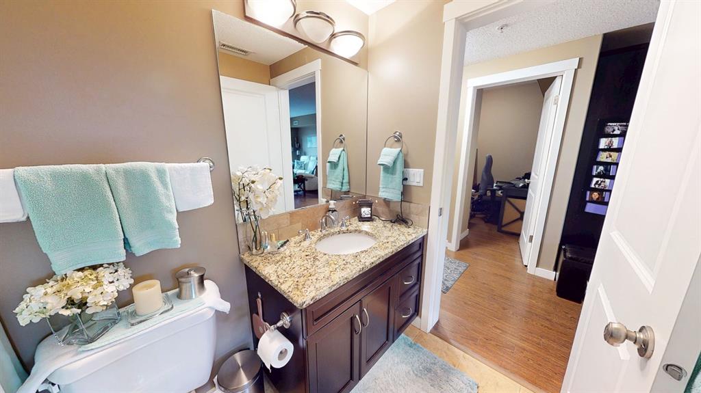 #318 19 Terrace View NE