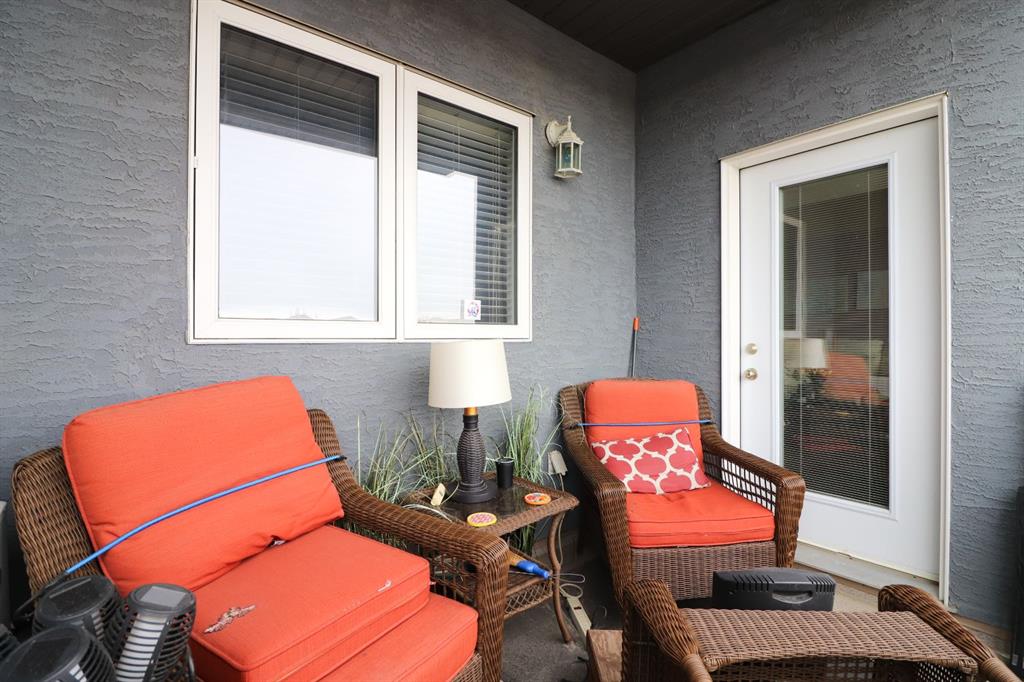 #318 19 Terrace View NE