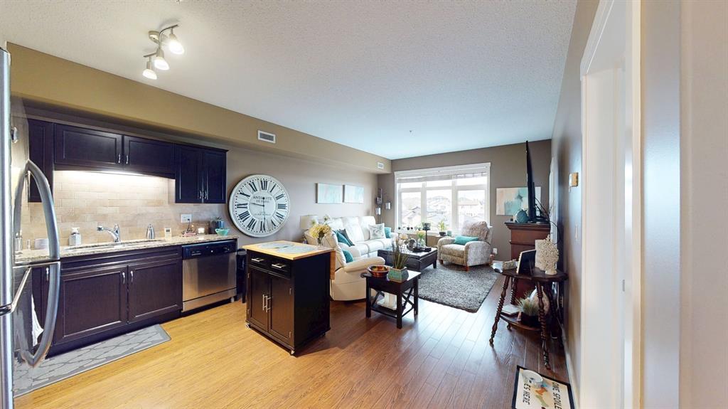 #318 19 Terrace View NE