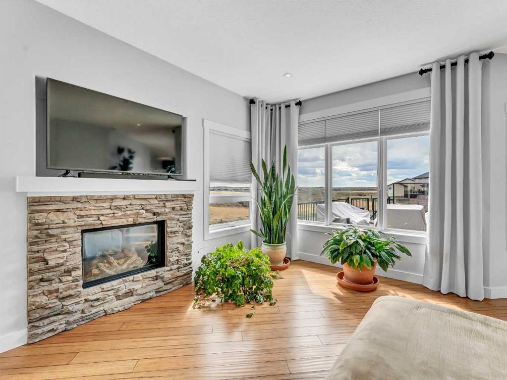 407 Jesmond Drive SW