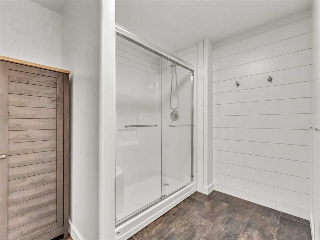 407 Jesmond Drive SW
