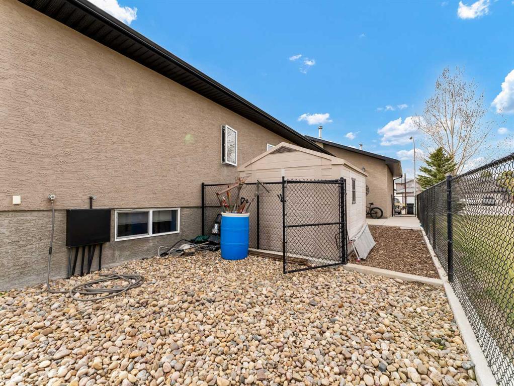 407 Jesmond Drive SW