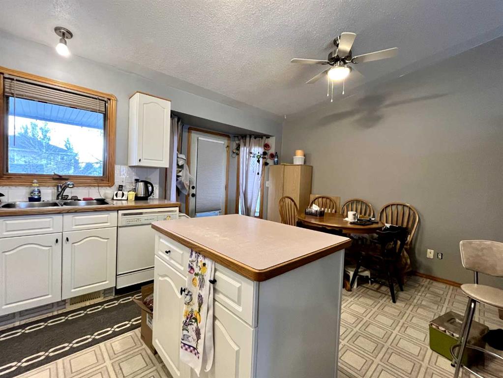 30 Sage Close SE