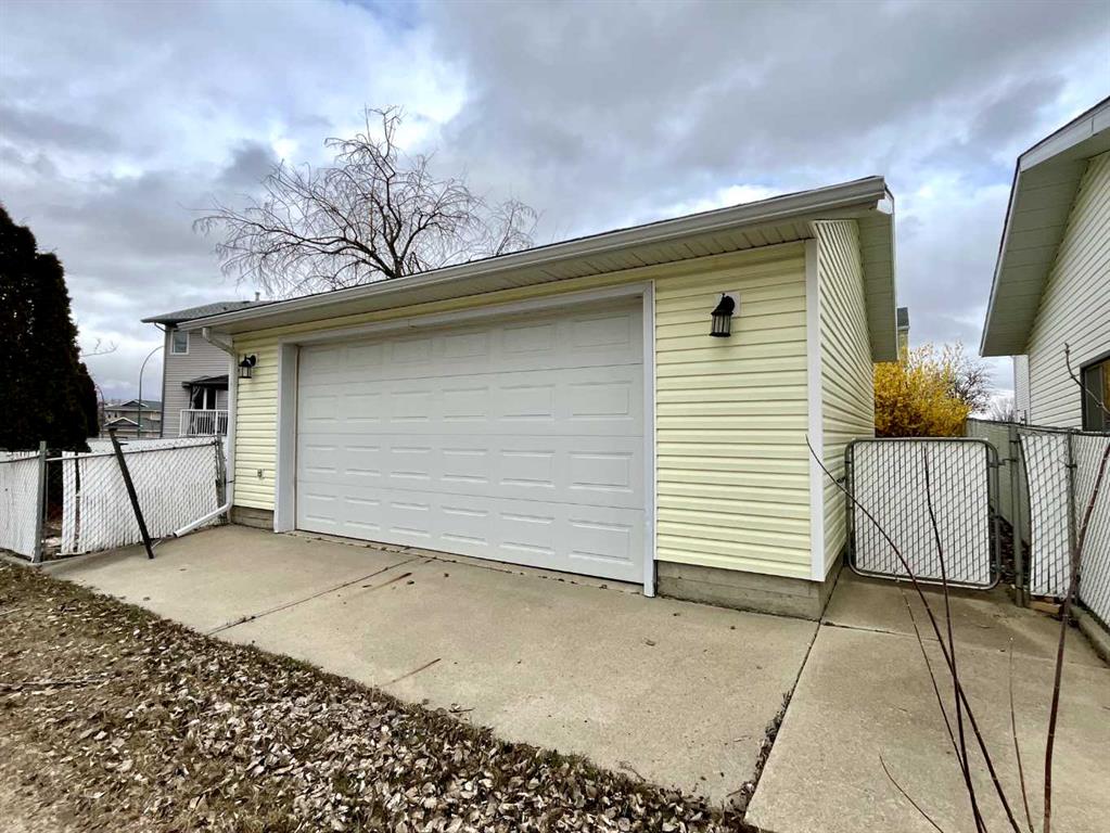 30 Sage Close SE