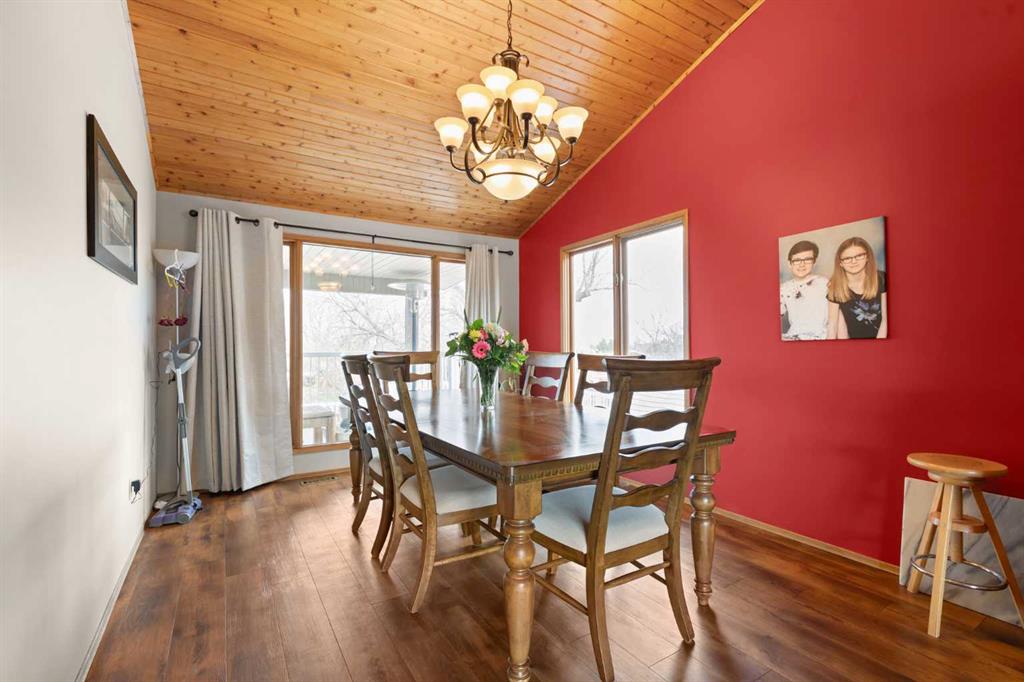 48 Buttercup Court SE