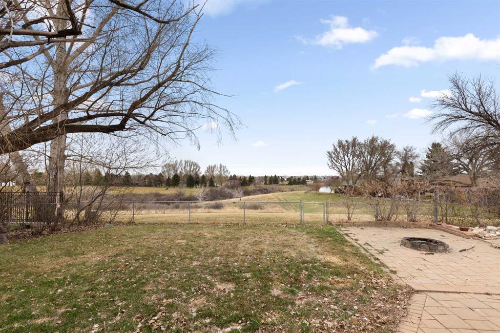 48 Buttercup Court SE
