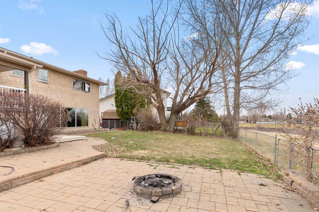 48 Buttercup Court SE