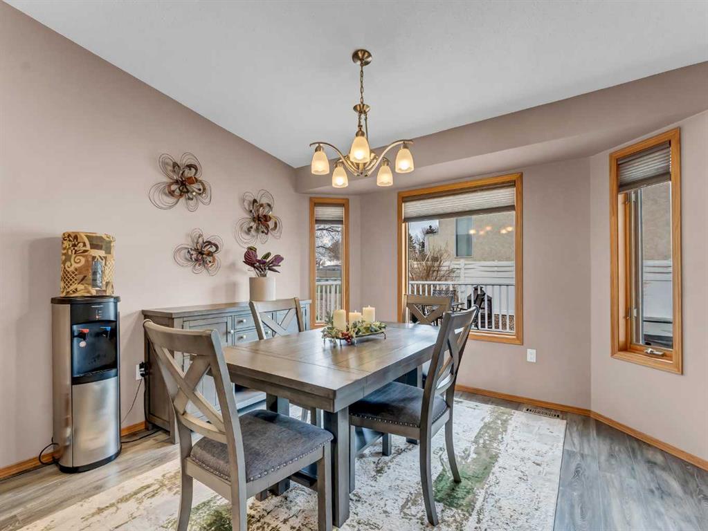 4 Redwood Court SE