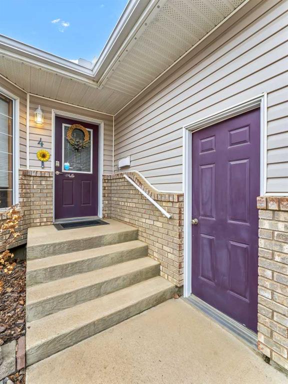 4 Redwood Court SE