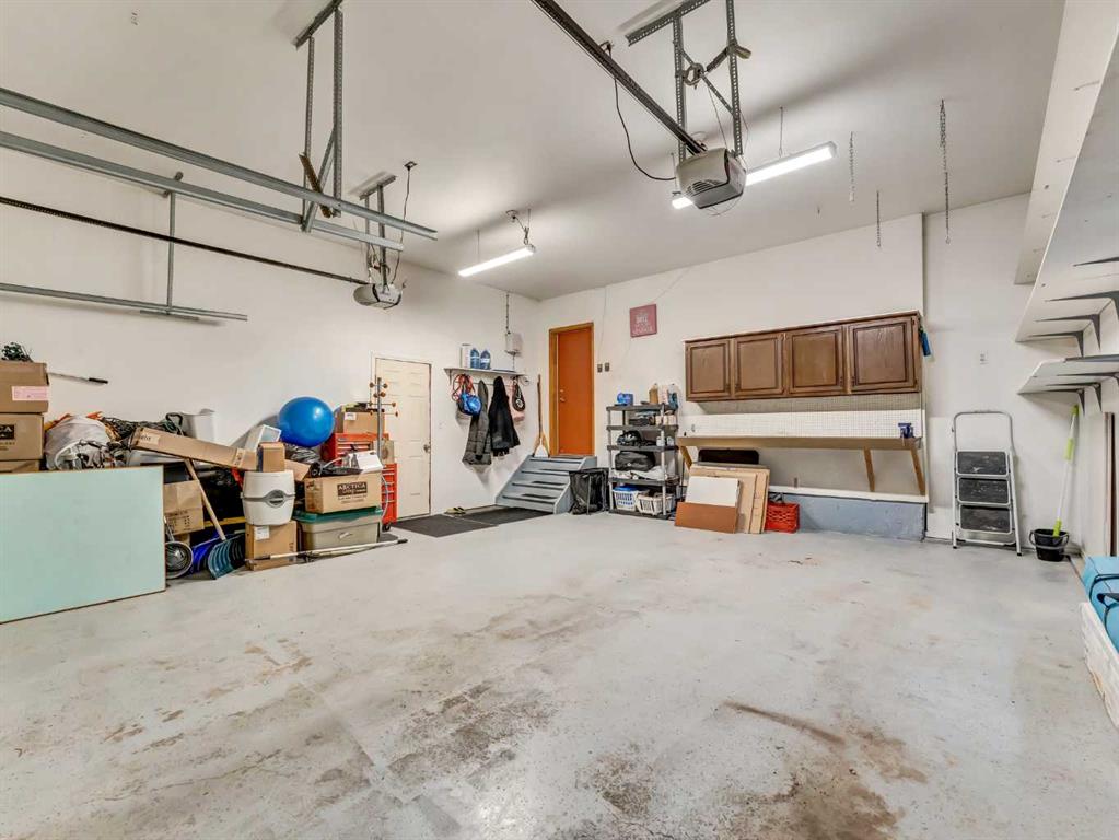 4 Redwood Court SE
