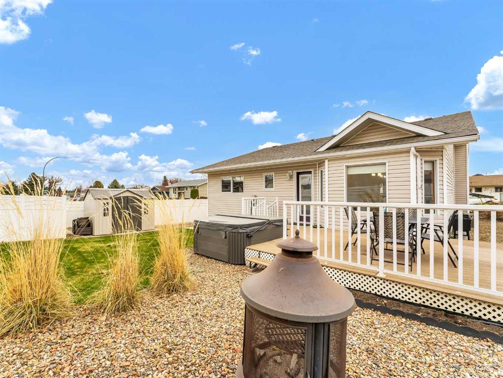 4 Redwood Court SE