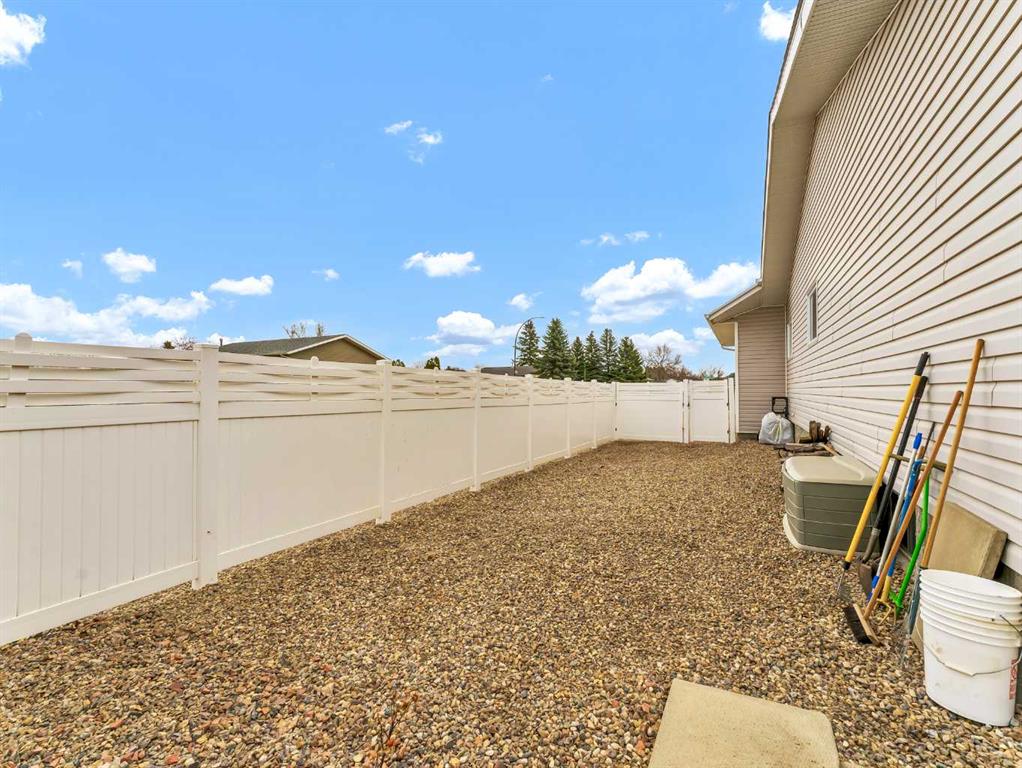 4 Redwood Court SE