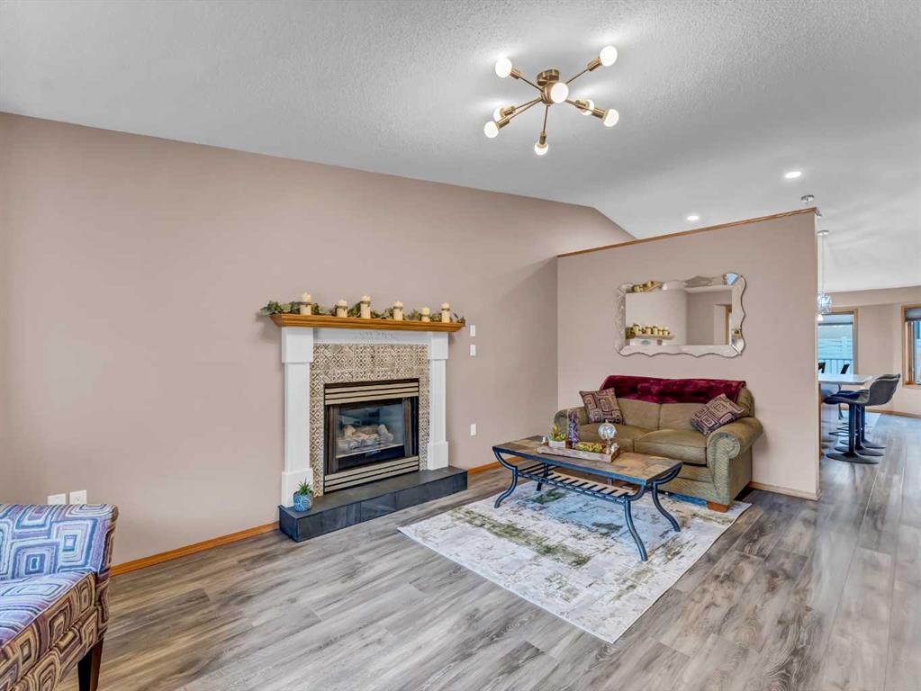 4 Redwood Court SE