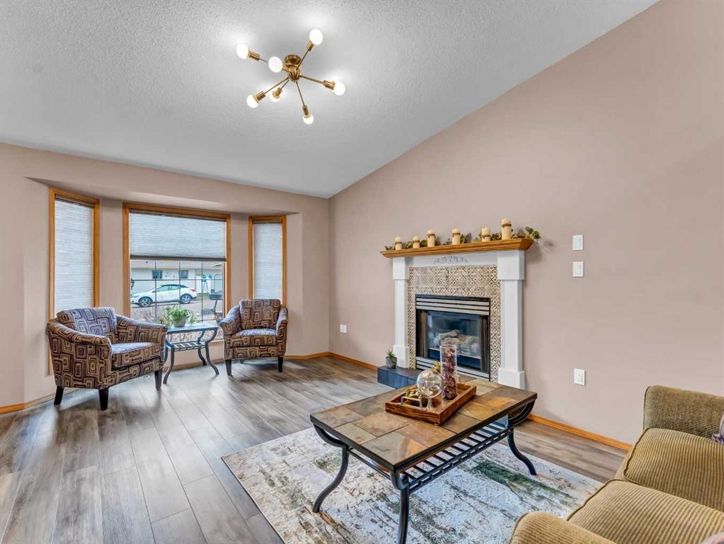 4 Redwood Court SE