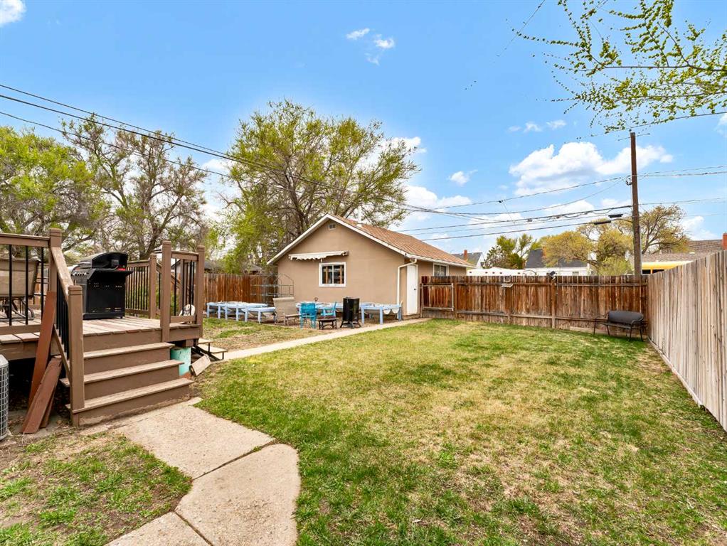 20 11 Street SW