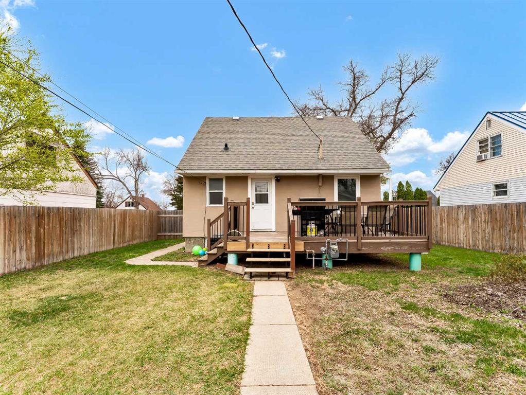 20 11 Street SW