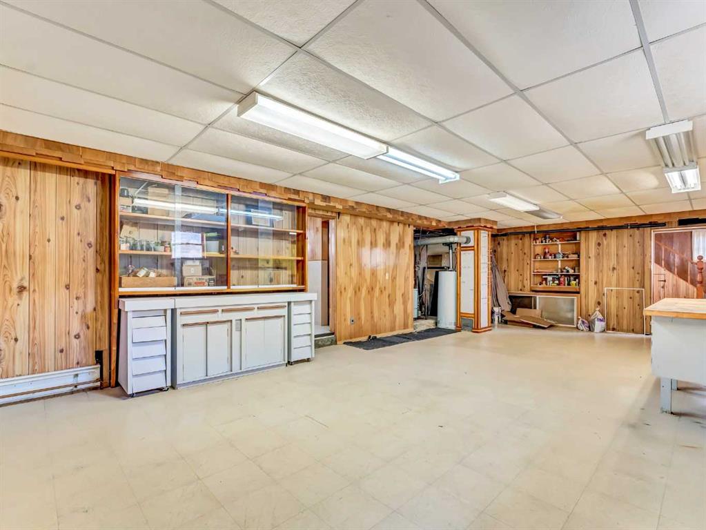 7 12 Street SW