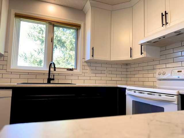 #15 1165 16th Street NE