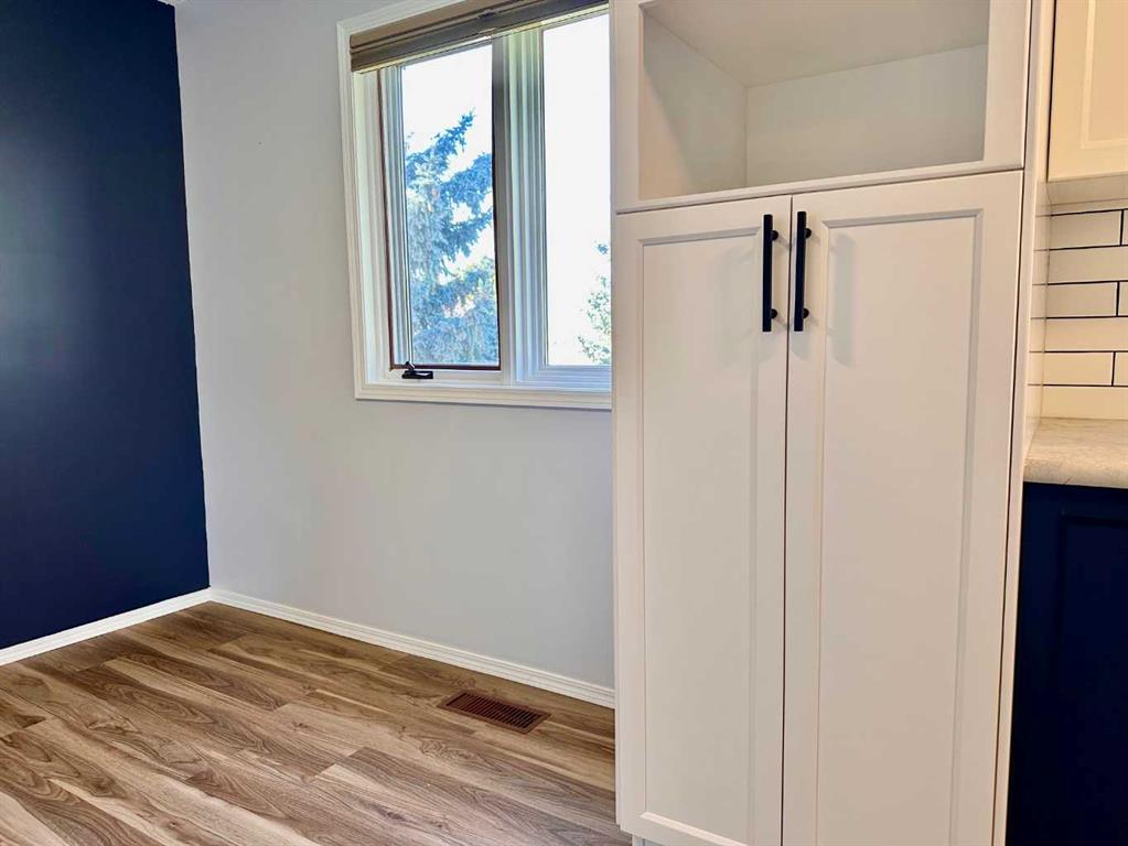 #15 1165 16th Street NE