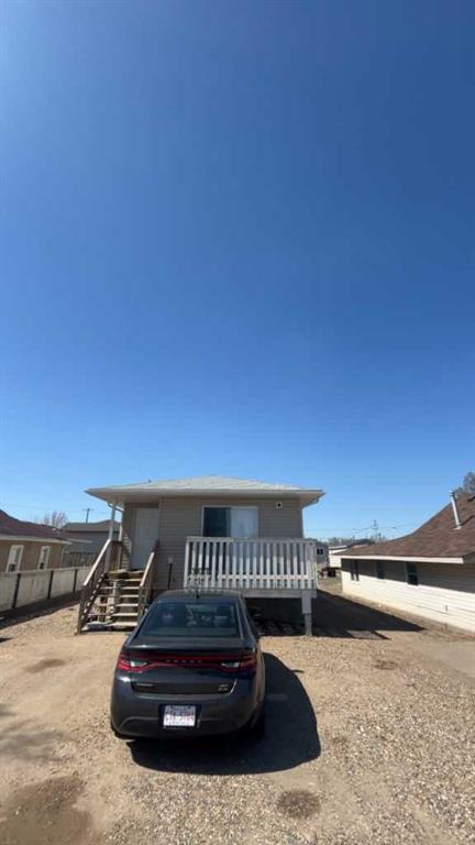 307 1 Street NW, Redcliff