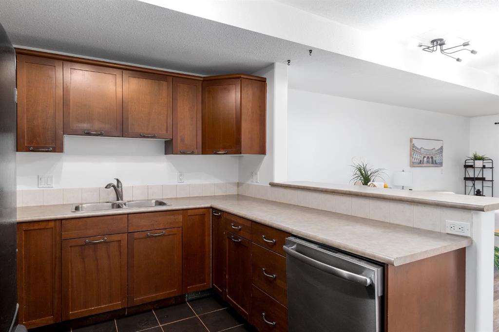 #7 89 Sunrise Way SW