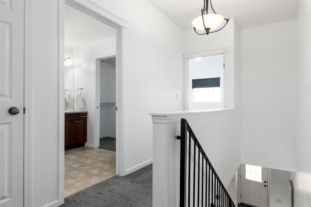 #7 89 Sunrise Way SW