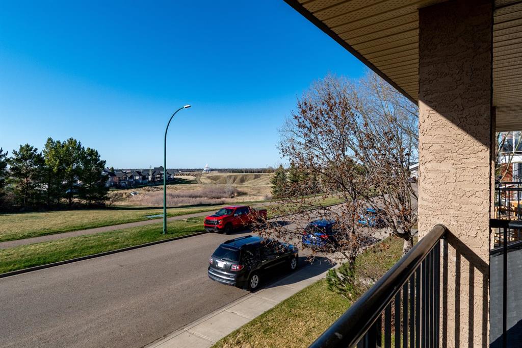 #7 89 Sunrise Way SW