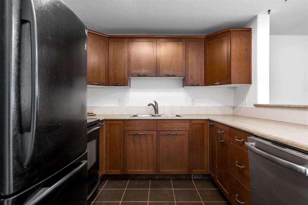 #7 89 Sunrise Way SW
