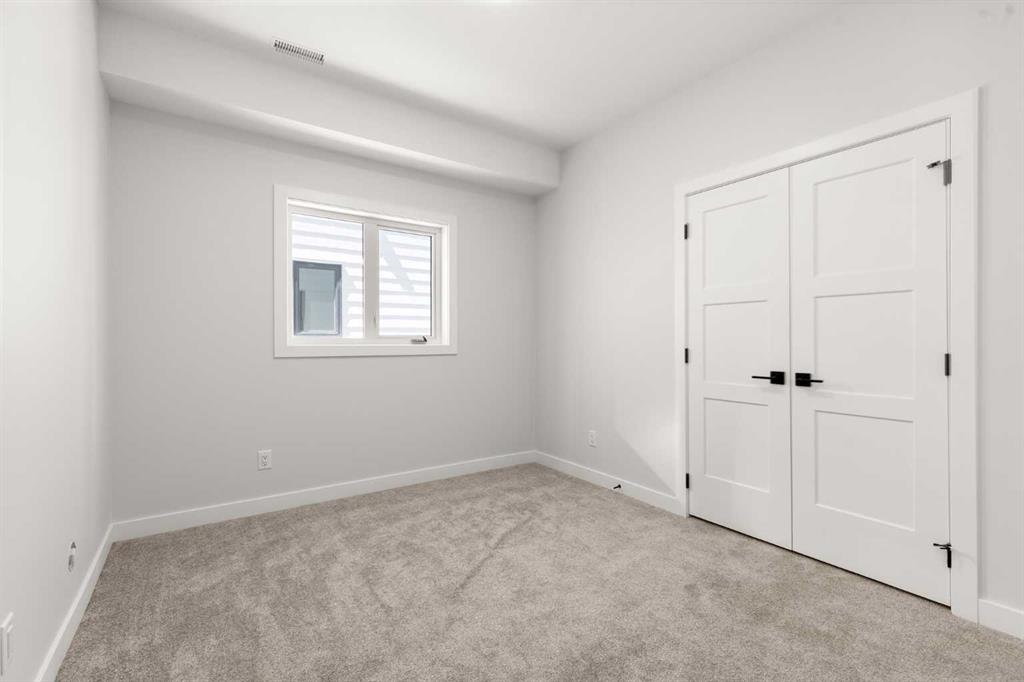 14 1 Street SW