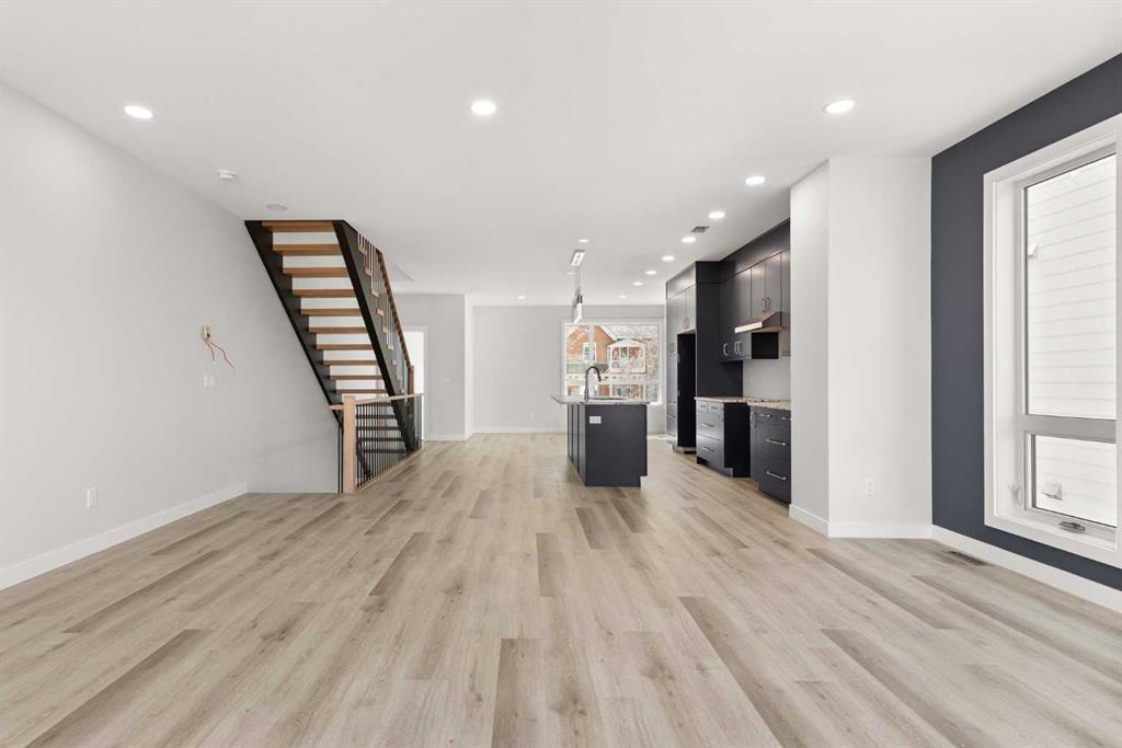 14 1 Street SW
