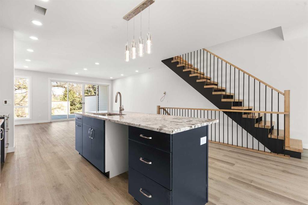 14 1 Street SW