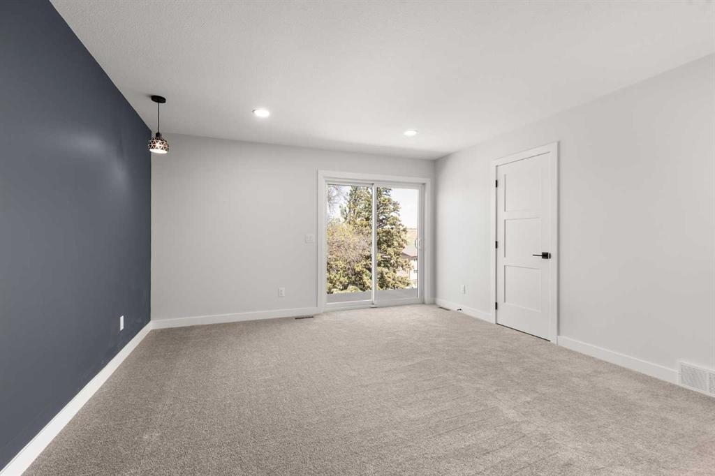 14 1 Street SW