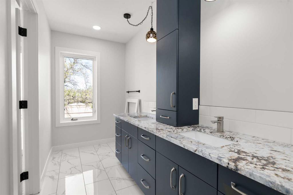 14 1 Street SW