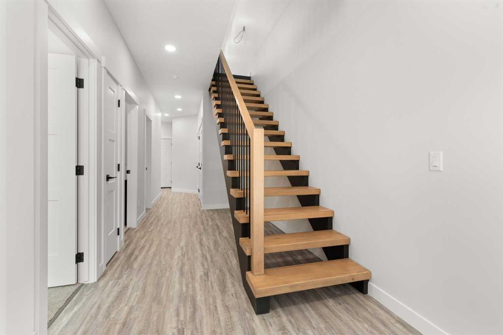 14 1 Street SW