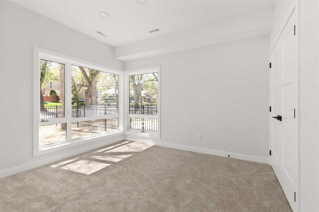 14 1 Street SW