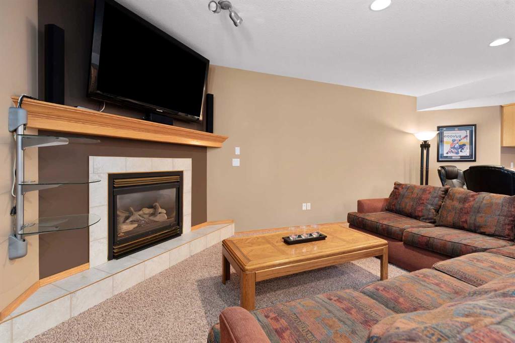 18 Riverview Drive SE