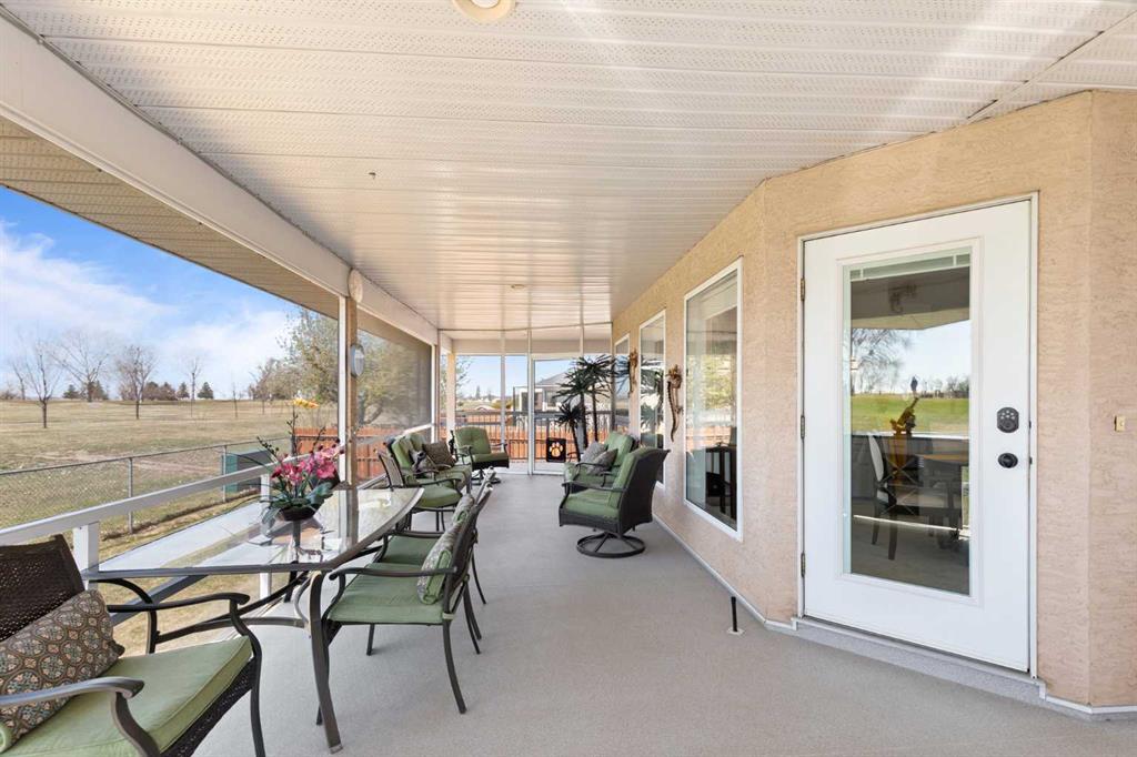 18 Riverview Drive SE