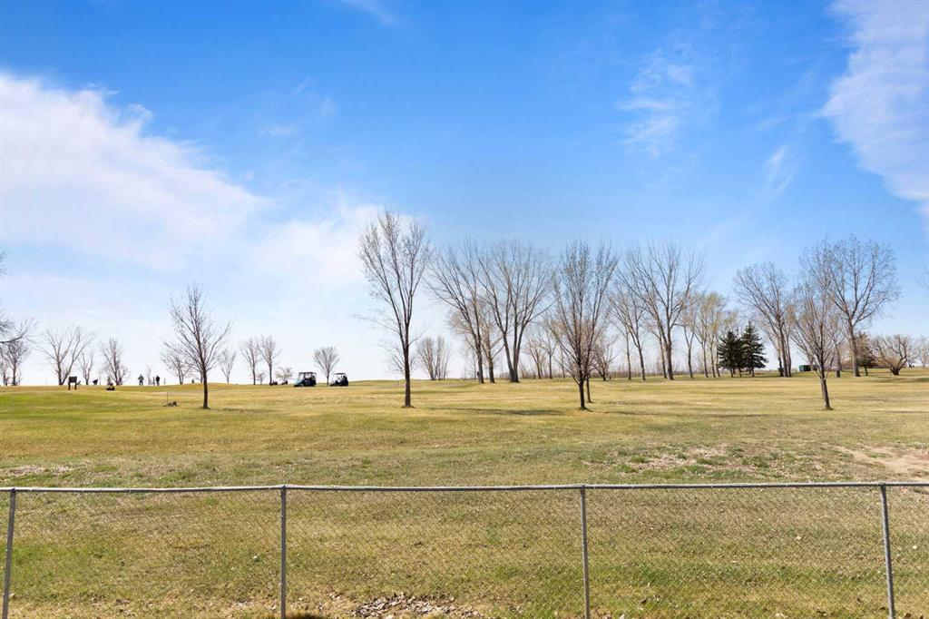 18 Riverview Drive SE