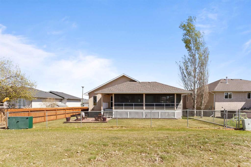 18 Riverview Drive SE