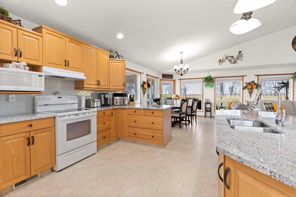 18 Riverview Drive SE