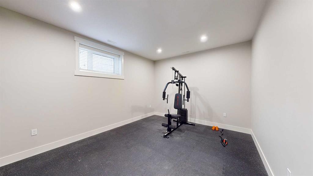 336 Somerside Crescent SE