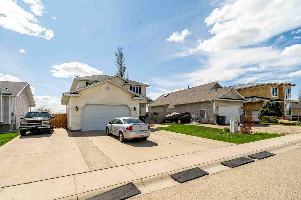 106 Redcliff Way SW
