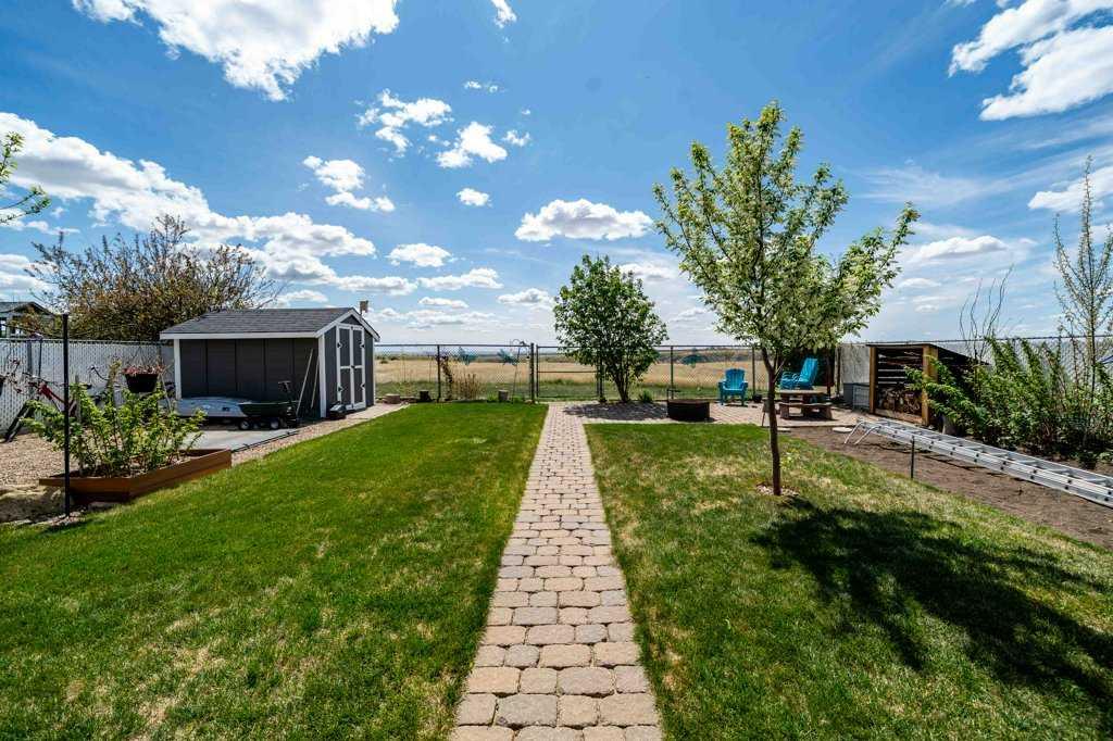 106 Redcliff Way SW