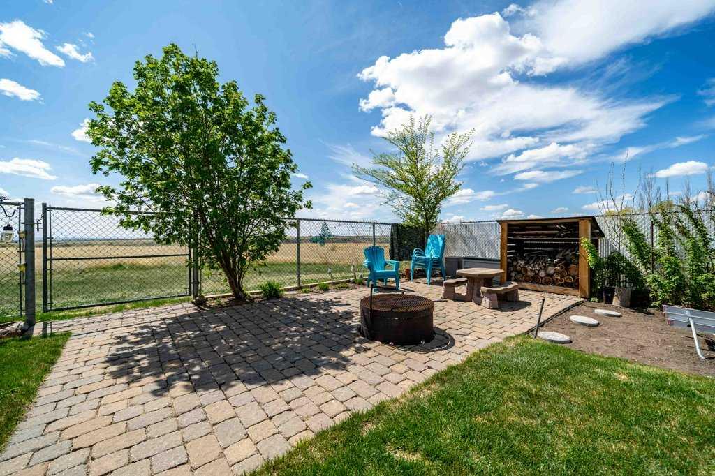 106 Redcliff Way SW