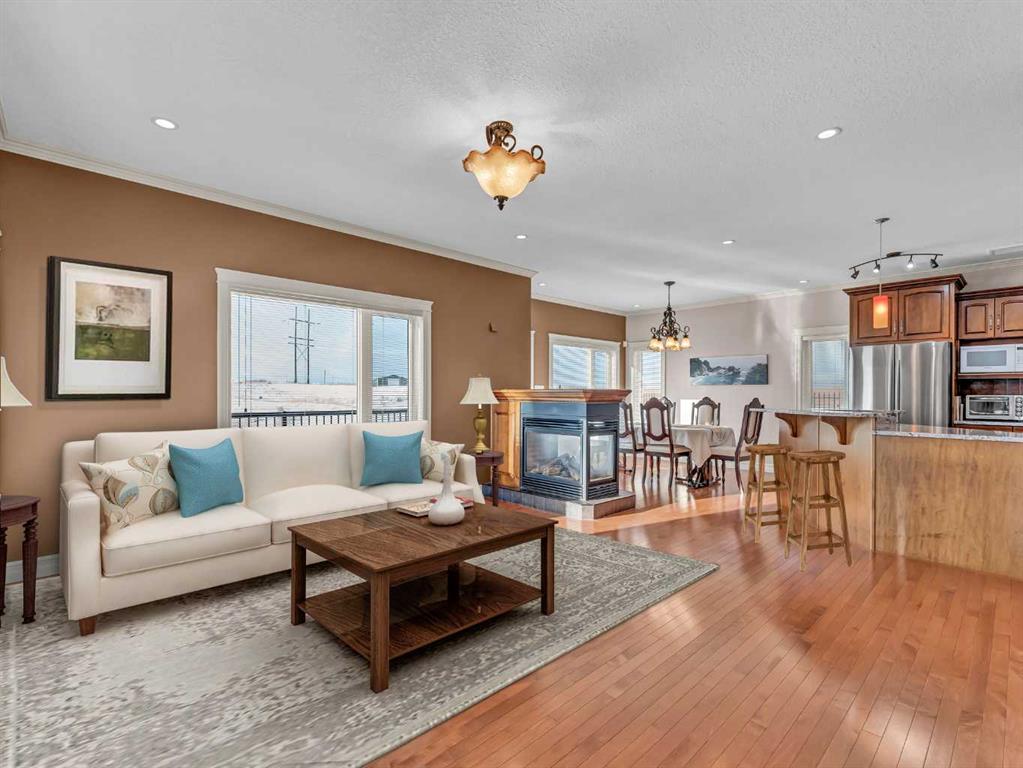 150 Desert Blume Crescent 