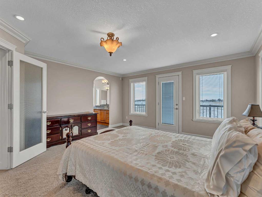 150 Desert Blume Crescent 