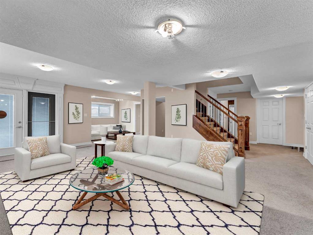 150 Desert Blume Crescent 