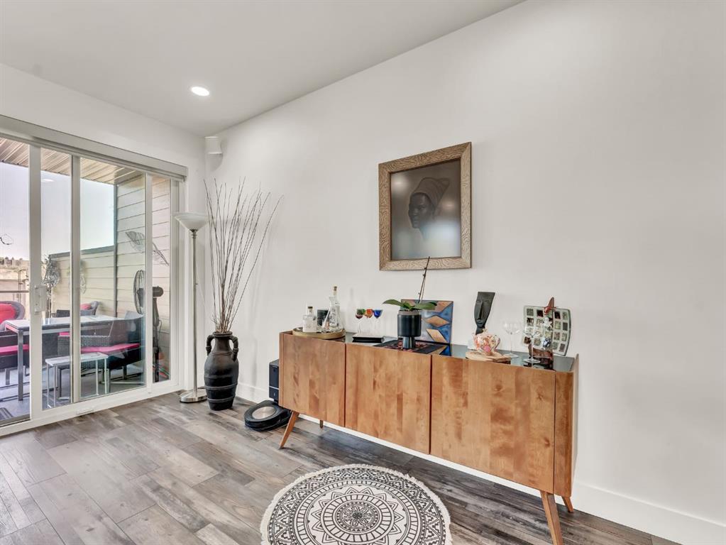 20 1 Street SW