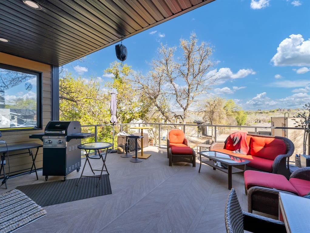 20 1 Street SW